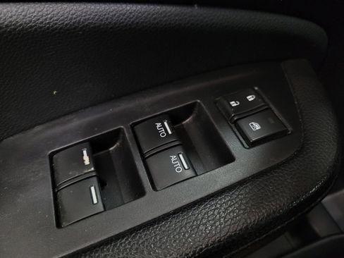 Used 2018 Honda Pilot EX-L image 27