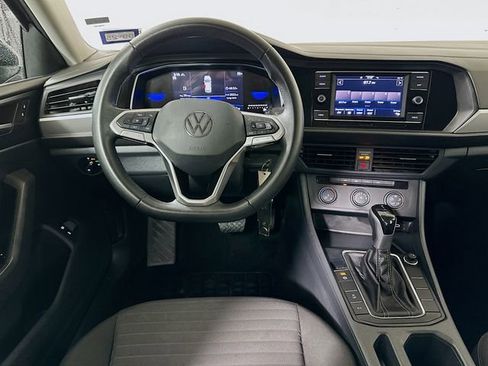 Used 2024 Volkswagen Jetta S image 22