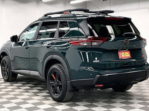 New 2026 Nissan Rogue SV image 3