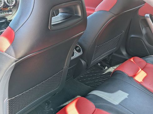 Used 2022 Mercedes-Benz CLA 35 AMG 4MATIC image 27