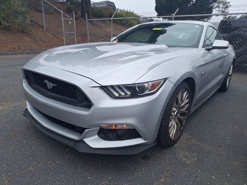 Used 2016 Ford Mustang GT Premium w/ GT Performance Package RWD image 3