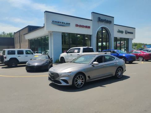 Used 2025 Genesis G70 2.5T RWD image 1