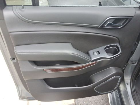 Used 2020 GMC Yukon XL SLT image 22