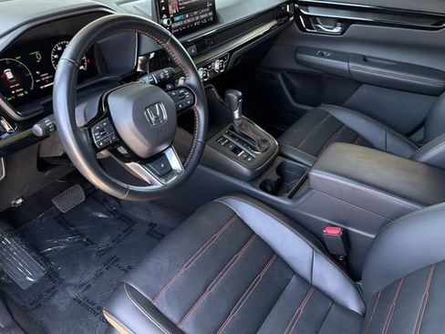 Used 2025 Honda CR-V Sport Touring image 11