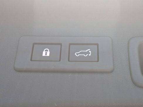 New 2025 Subaru Forester Sport w/ Popular Package #2 AWD/4WD image 12