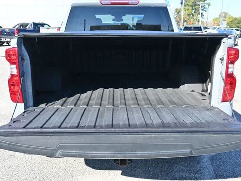 Used 2024 Chevrolet Silverado 1500 Custom Trail Boss w/ LPO, Dark Essentials Package image 22