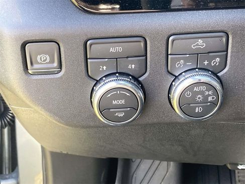 New 2026 GMC Sierra 1500 Elevation image 25