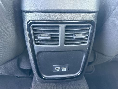 Used 2022 Dodge Charger SXT w/ Blacktop Package image 23