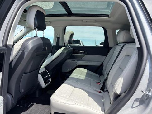New 2026 Lincoln Nautilus Reserve AWD/4WD image 10