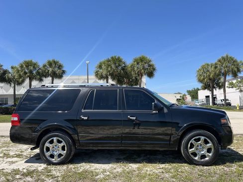 Used 2013 Ford Expedition EL Limited AWD/4WD image 6