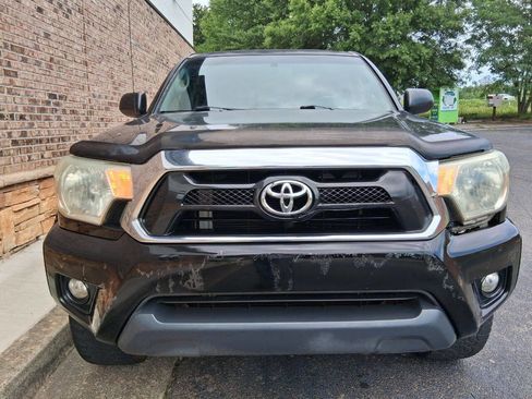 Used 2012 Toyota Tacoma PreRunner w/ SR5 Pkg RWD image 8
