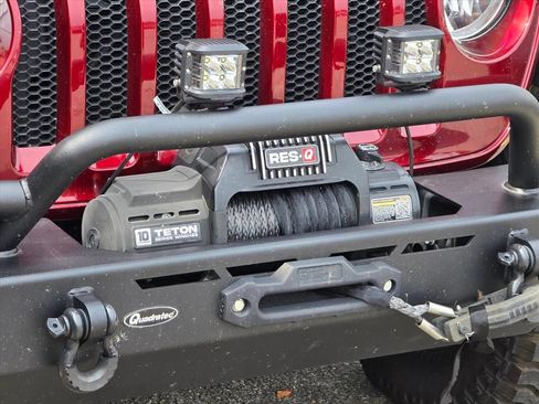 Used 2021 Jeep Wrangler Sport AWD/4WD image 12