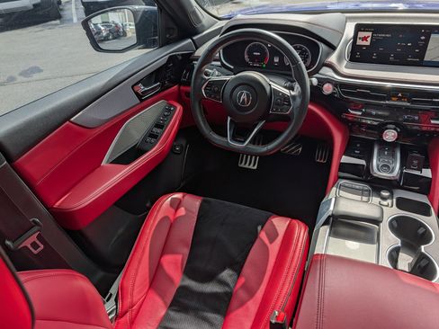 Used 2023 Acura MDX A-Spec image 9