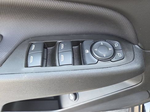 Used 2024 Chevrolet Equinox RS w/ LPO, Floor Liner Package FWD image 20