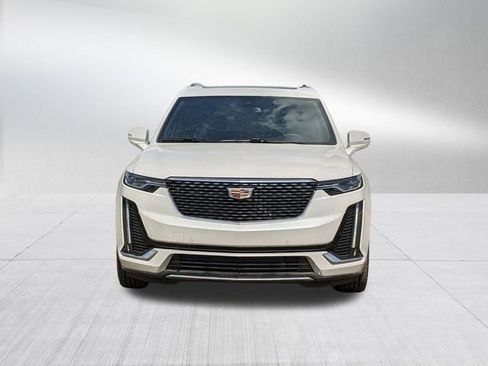 New 2025 Cadillac XT6 Premium Luxury image 2