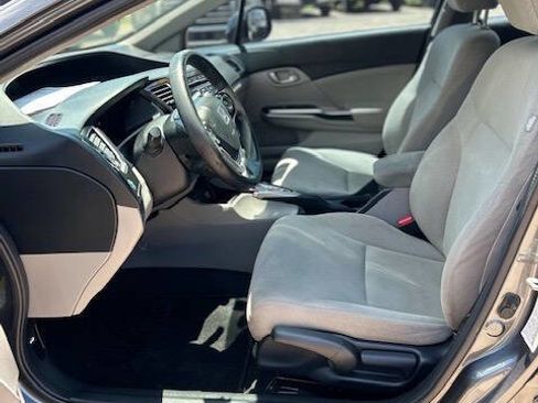 Used 2013 Honda Civic LX image 10