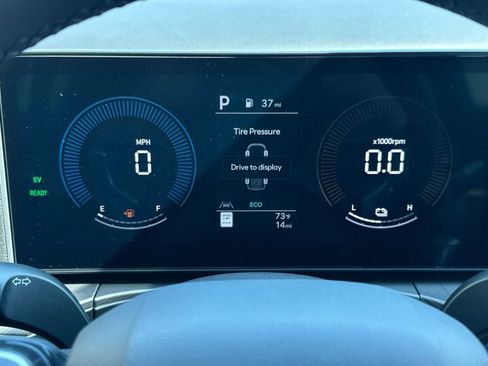 New 2026 Hyundai Santa Fe SE image 16