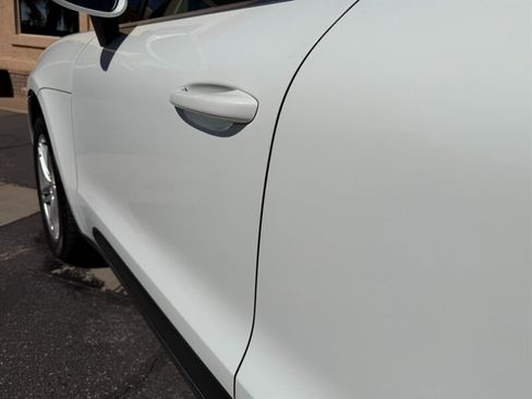 Used 2018 Porsche Macan S AWD/4WD image 29