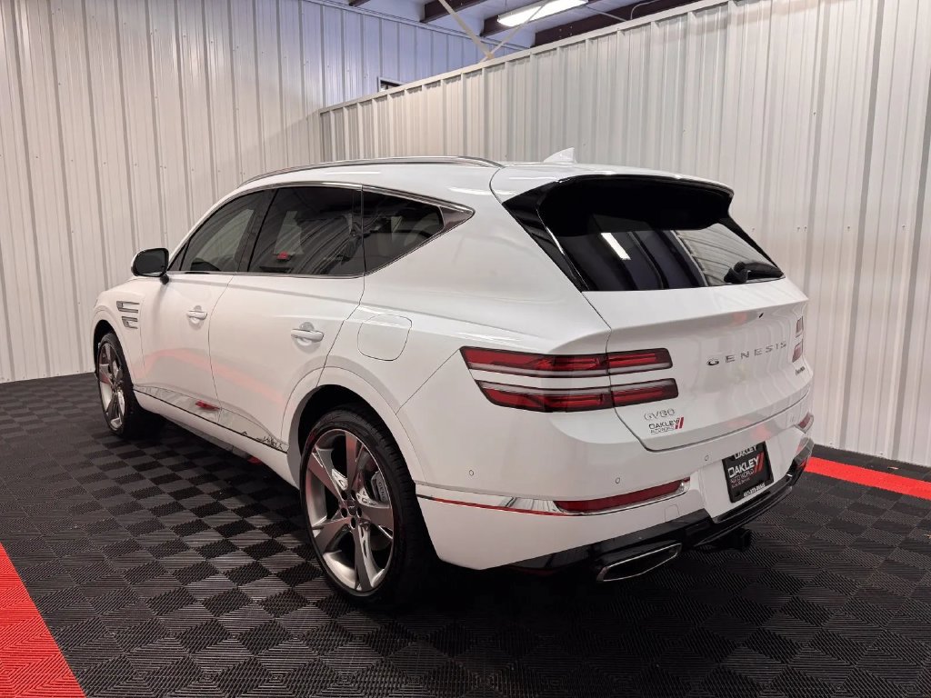 Used 2024 Genesis GV80 3.5T w/ Prestige Package AWD/4WD image 2