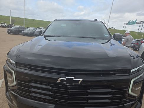 Used 2025 Chevrolet Tahoe RST w/ Comfort Package image 10