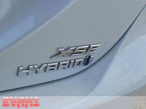 Used 2021 Toyota Camry XSE w/ Navigation Upgrade Package image 3