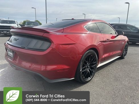 Used 2017 Ford Mustang GT Premium w/ GT Performance Package RWD image 8