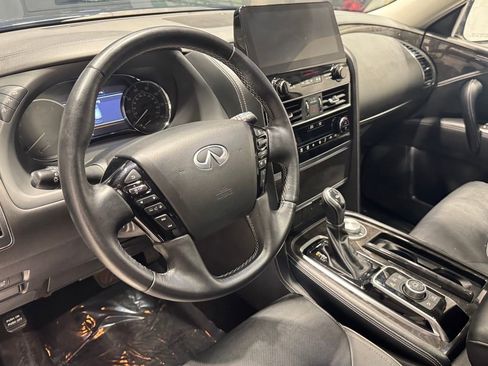 Used 2024 INFINITI QX80 Luxe image 17