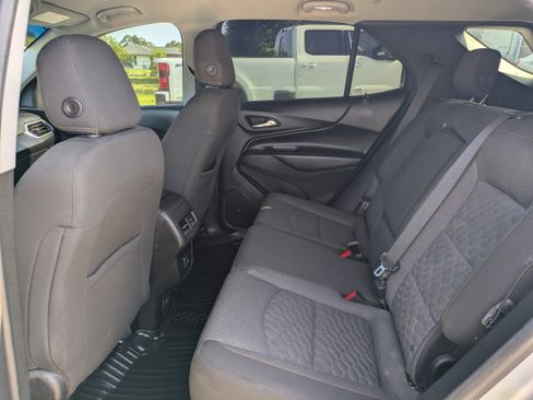 Used 2019 Chevrolet Equinox LT FWD image 13