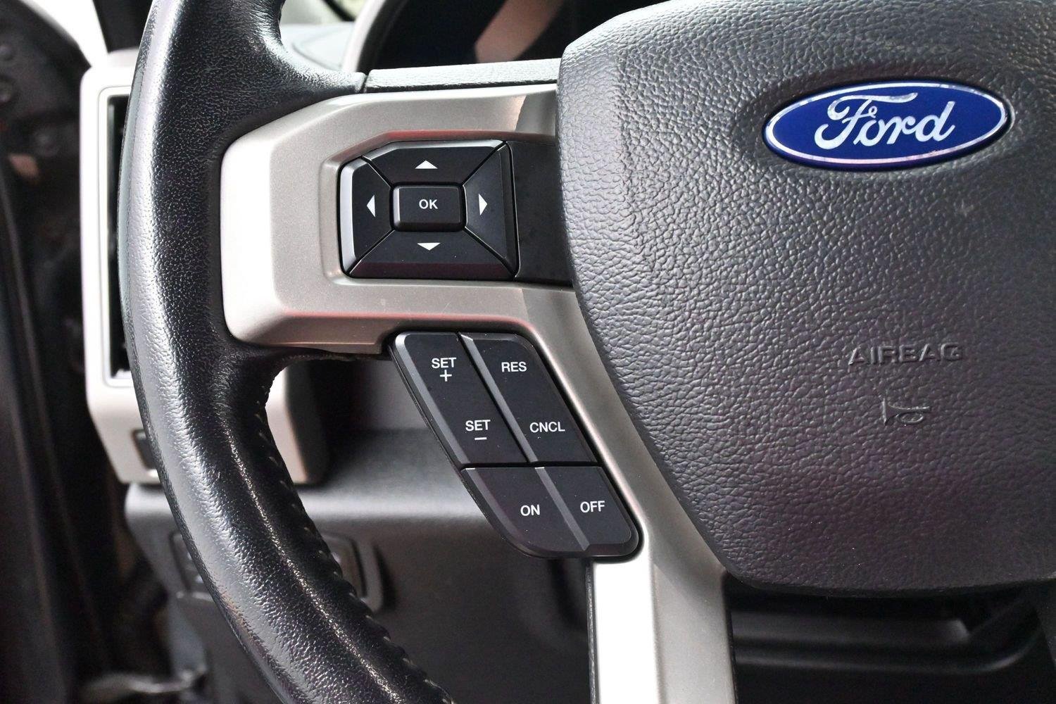 Used 2021 Ford F250 Lariat w/ Lariat Value Package AWD/4WD image 18