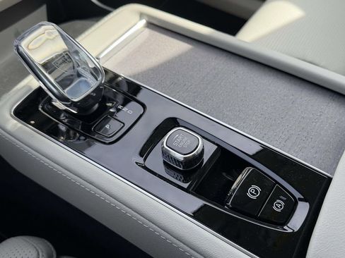 New 2026 Volvo XC90 B6 Ultra AWD/4WD image 6
