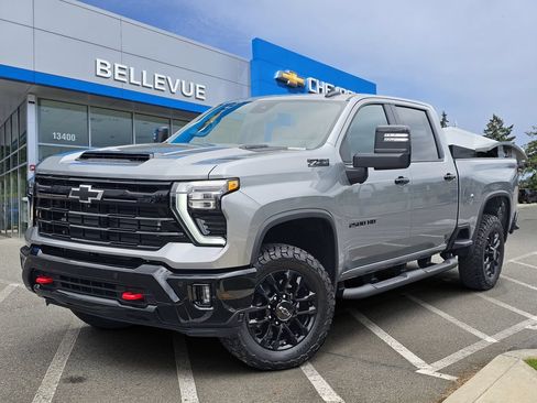 New 2026 Chevrolet Silverado 2500 LT w/ Trail Boss Package AWD/4WD image 1