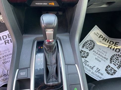 Used 2020 Honda Civic Sport image 13