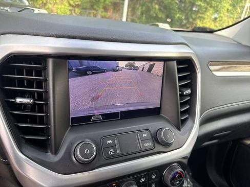 Used 2023 GMC Acadia SLE w/ Driver Convenience Package AWD/4WD image 21