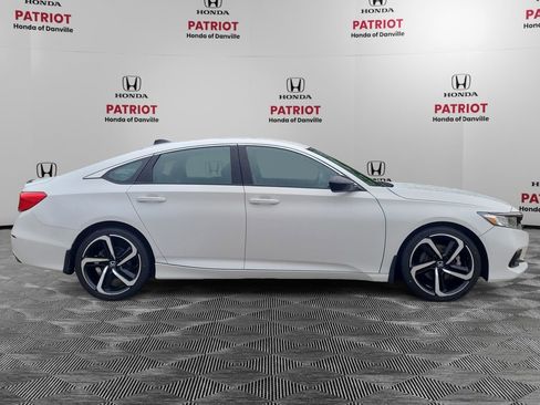 Used 2022 Honda Accord Sport image 6