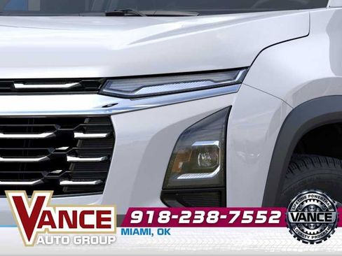 New 2026 Chevrolet Equinox LT w/ Convenience Package II FWD image 10