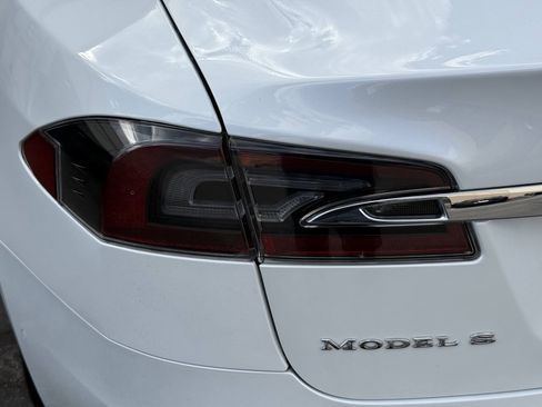 Used 2018 Tesla Model S 75D AWD/4WD image 22