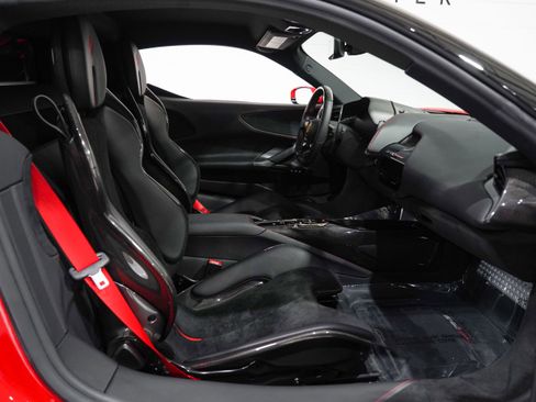 Used 2022 Ferrari SF90 Stradale AWD/4WD image 15