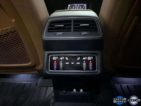 Used 2024 Audi Q8 e-tron Premium AWD/4WD image 77