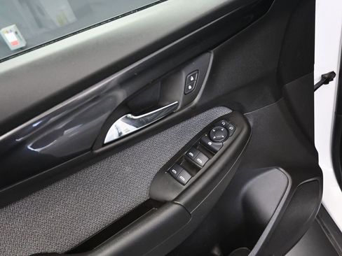 Used 2025 Chevrolet TrailBlazer LT w/ LT Cold Weather Package image 24