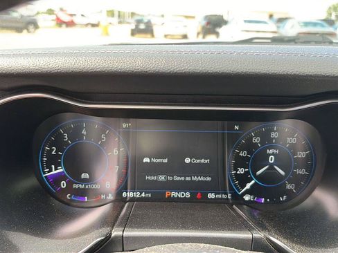 Used 2019 Ford Mustang Premium w/ Equipment Group 201A RWD image 5