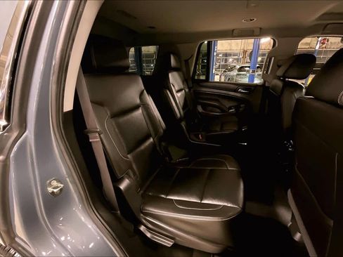 Used 2016 Chevrolet Tahoe LT w/ Luxury Package image 18