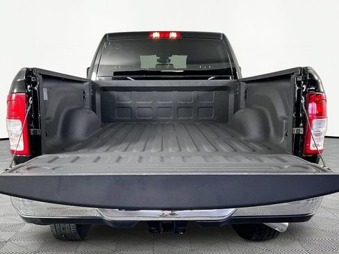 Used 2024 RAM 2500 Big Horn w/ Bed Utility Group AWD/4WD image 7