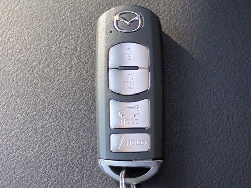 Used 2018 MAZDA CX-5 Touring w/ Preferred Equipment Package image 40