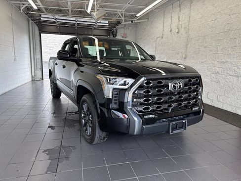 Certified 2025 Toyota Tundra Platinum AWD/4WD image 2