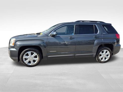 Used 2017 GMC Terrain SLE w/ Technology Package image 3