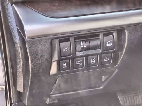 Used 2019 Subaru Outback 2.5i Limited image 29