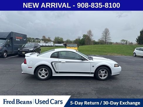 Used 2004 Ford Mustang Coupe RWD image 9