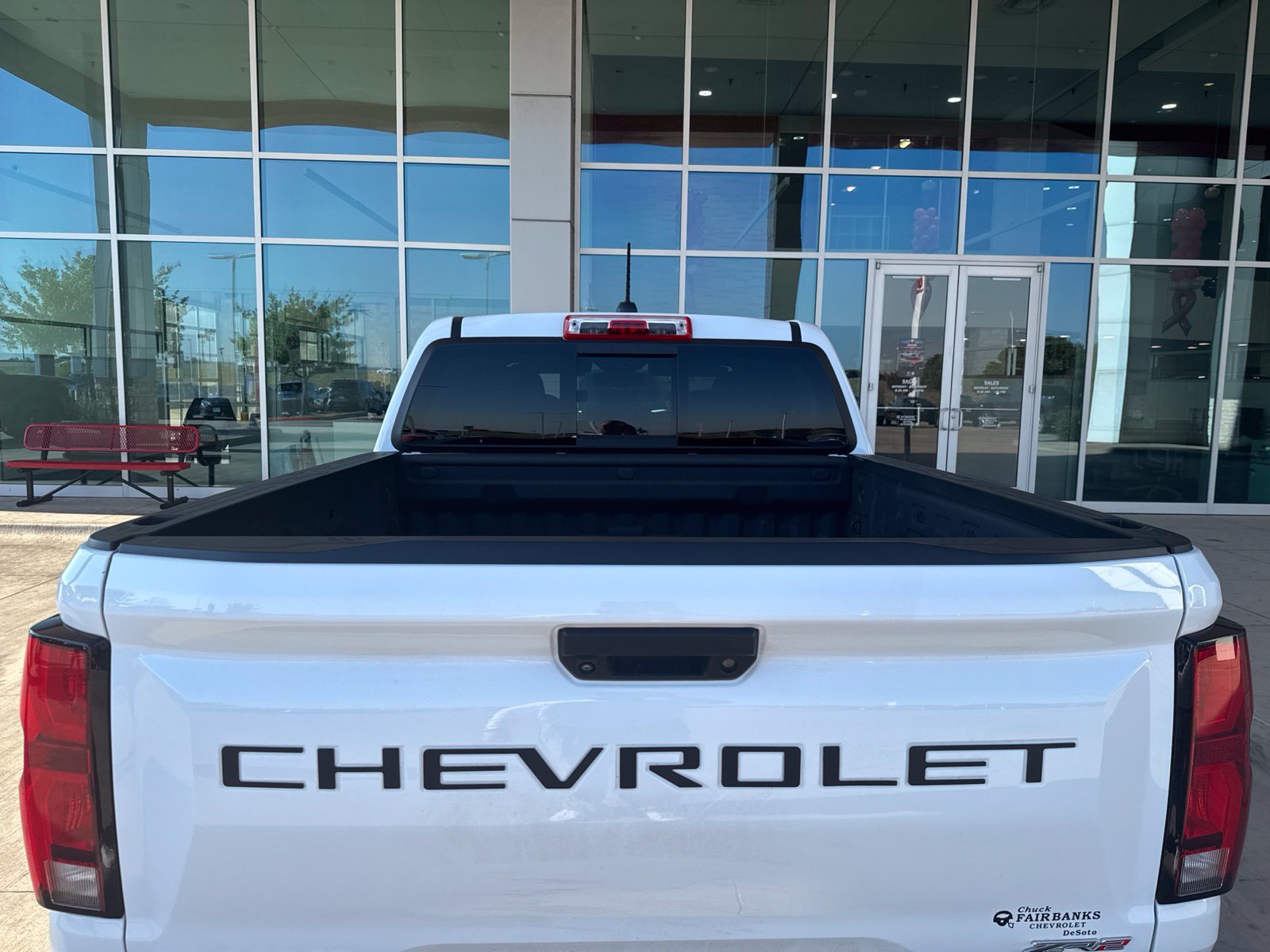 Used 2025 Chevrolet Colorado ZR2 w/ Technology Package AWD/4WD image 20