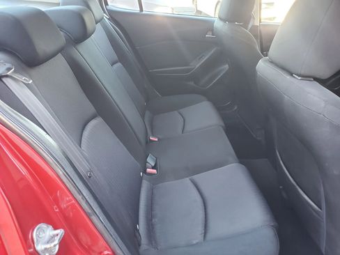 Used 2016 MAZDA MAZDA3 i Sport image 25