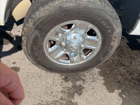 Used 2017 RAM 2500 Tradesman w/ Chrome Appearance Group image 29